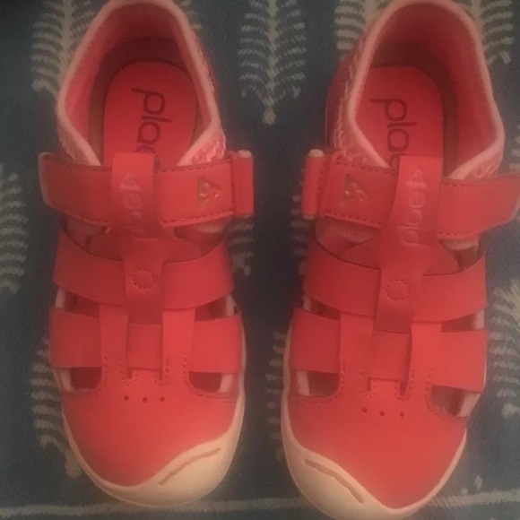 BRAND NEW Pink PLAE Sneakers - Picture 1 of 5